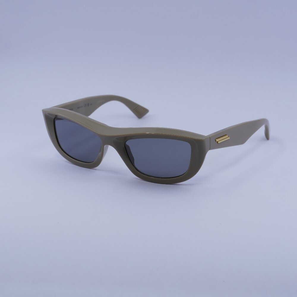 Bottega Veneta BV1326S 003 Sunglasses Brown Rectangle Frame, Grey Lenses